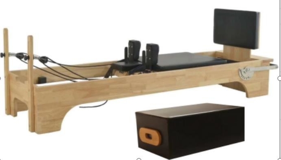 ISO9001 تجهیزات ورزش پیلاتس Wood Pilates Reformer OEM ODM